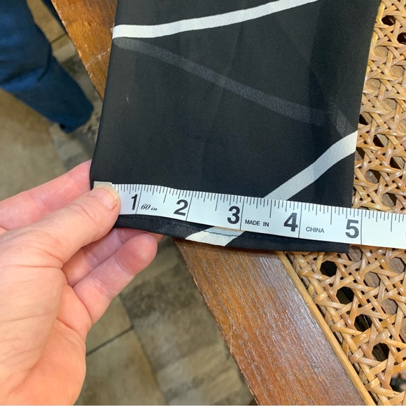 Frank Lyman abstract design long sheer cover button down - Picture 9 of 11